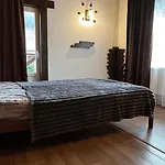 Inn колиба колорит Tatariv