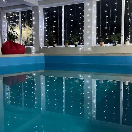 колиба колорит Inn Tatariv
